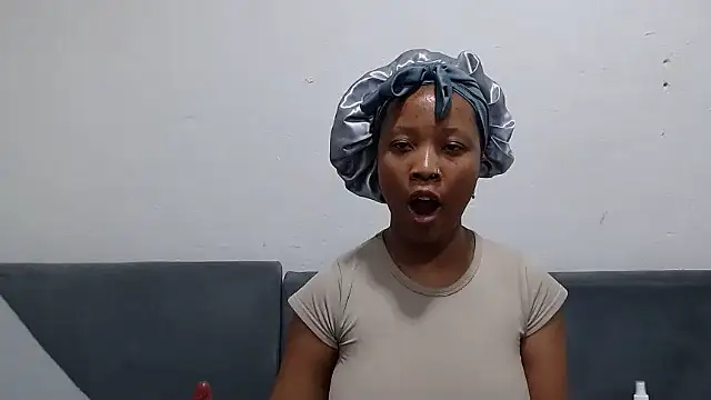 Snapshot of SZA_Doja chatting on January 9, 2026, 4:47 pm SZA Doja online show from January 9, 2026, 4:47 pm