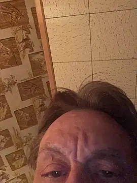 Tonybaloney1972 online show from January 3, 2025, 6:33 am