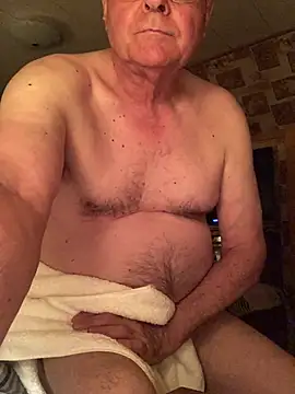 Snapshot of Tonybaloney1972 chatting on May 6, 2026, 2:15 am Tonybaloney1972 online show from May 6, 2026, 2:15 am