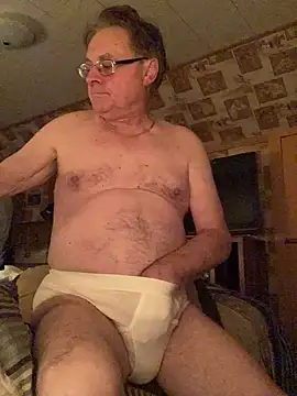 Tonybaloney1972 online show from December 14, 2024, 4:12 am