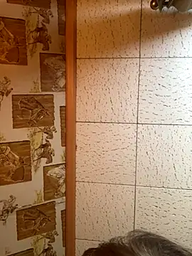 Tonybaloney1972 online show from November 12, 2025, 2:21 pm