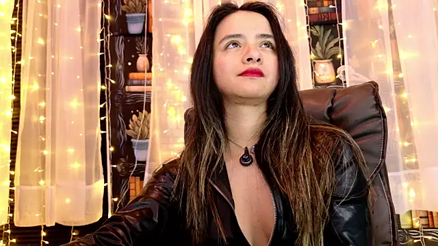 julietta   jackson online show from July 22, 2026, 10:12 pm