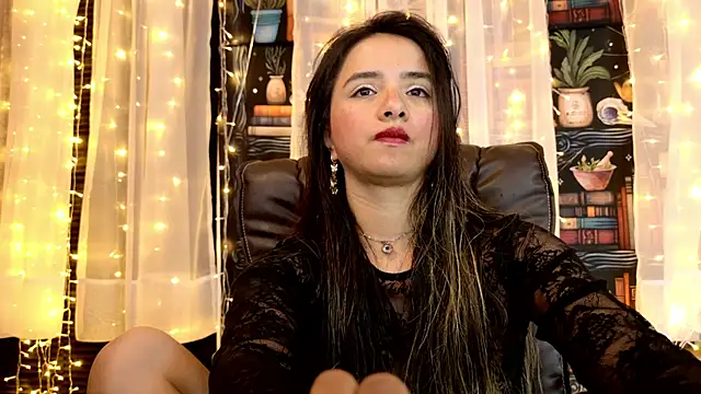 julietta   jackson online show from July 4, 2026, 9:08 pm