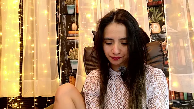 julietta   jackson online show from July 21, 2026, 9:49 pm