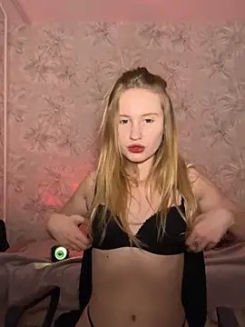 saint cat25 online show from November 22, 2025, 5:56 pm