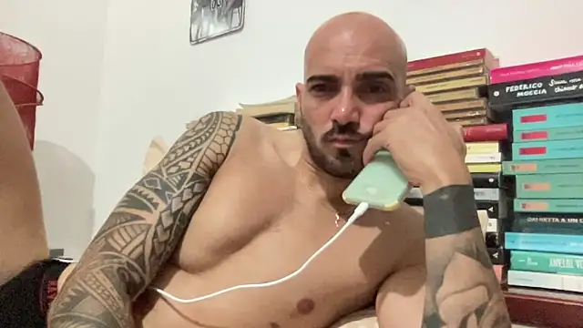 Snapshot of alessandromori91 chatting on June 19, 2026, 10:15 pm alessandromori91 online show from June 19, 2026, 10:15 pm