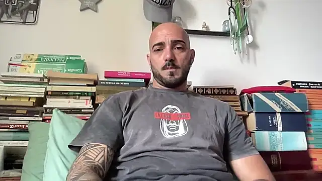 Snapshot of alessandromori91 chatting on May 11, 2026, 8:27 am alessandromori91 online show from May 11, 2026, 8:27 am