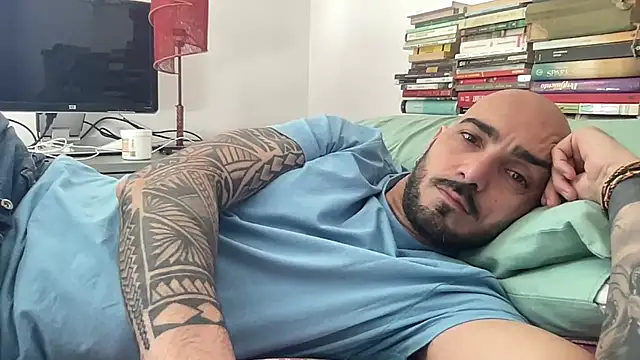 Snapshot of alessandromori91 chatting on April 28, 2026, 2:21 pm alessandromori91 online show from April 28, 2026, 2:21 pm