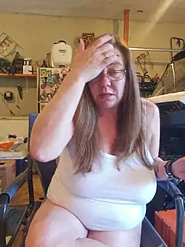 MsShelby40 online show from June 2, 2026, 10:10 pm