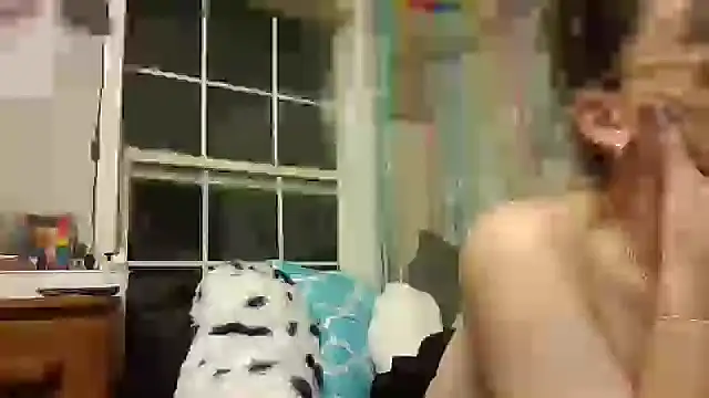 Snapshot of TopazVixen chatting on December 3, 2024, 1:58 am TopazVixen online show from December 3, 2024, 1:58 am