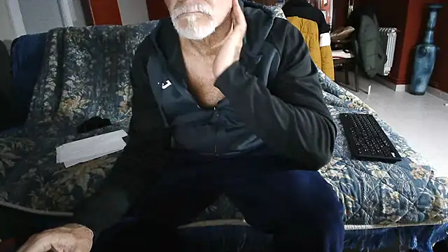 maduroguapo online show from March 2, 2025, 9:52 pm