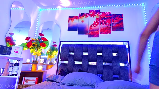 Alex and Fabian online show from October 5, 2025, 8:21 pm