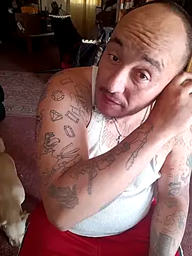 Snapshot of wilsons12 chatting on April 15, 2026, 5:17 pm wilsons12 online show from April 15, 2026, 5:17 pm