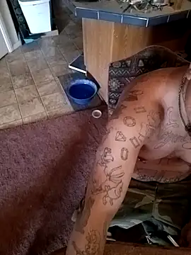 Snapshot of wilsons12 chatting on October 15, 2025, 2:36 pm wilsons12 online show from October 15, 2025, 2:36 pm