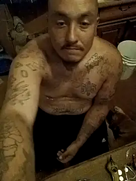 Snapshot of wilsons12 chatting on November 7, 2025, 2:05 am wilsons12 online show from November 7, 2025, 2:05 am