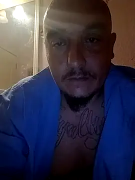 Snapshot of wilsons12 chatting on November 6, 2025, 6:17 am wilsons12 online show from November 6, 2025, 6:17 am