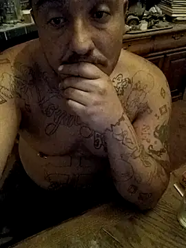 Snapshot of wilsons12 chatting on November 23, 2025, 11:42 am wilsons12 online show from November 23, 2025, 11:42 am