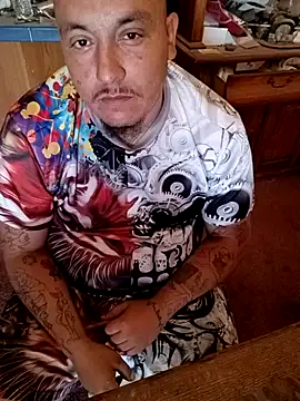 Snapshot of wilsons12 chatting on October 14, 2025, 3:45 pm wilsons12 online show from October 14, 2025, 3:45 pm