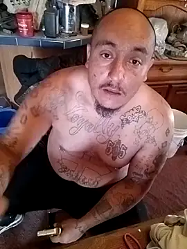 Snapshot of wilsons12 chatting on November 8, 2025, 10:46 pm wilsons12 online show from November 8, 2025, 10:46 pm