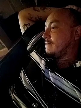 Snapshot of wilsons12 chatting on October 11, 2025, 2:07 pm wilsons12 online show from October 11, 2025, 2:07 pm