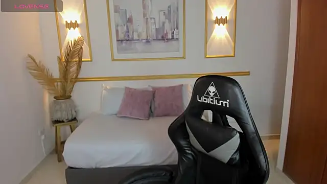 Snapshot of lia_sexx19 chatting on November 16, 2025, 2:27 am lia sexx19 online show from November 16, 2025, 2:27 am