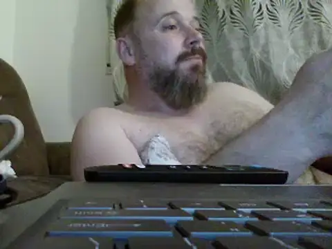 Snapshot of FROL83 chatting on May 24, 2026, 9:26 pm FROL83 online show from May 24, 2026, 9:26 pm