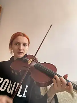 Snapshot of IngridMayer chatting on December 19, 2024, 11:18 am IngridMayer online show from December 19, 2024, 11:18 am