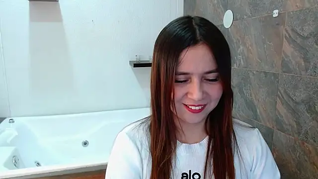 Heidy Wells online show from November 13, 2025, 1:04 pm