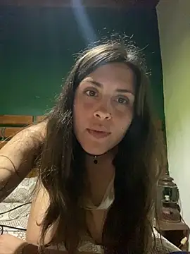 Snapshot of isadelasestrellas chatting on October 8, 2025, 12:56 am isadelasestrellas online show from October 8, 2025, 12:56 am