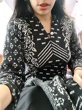 Snapshot of priya_sharma02 chatting on January 11, 2026, 8:32 am priya sharma02 online show from January 11, 2026, 8:32 am