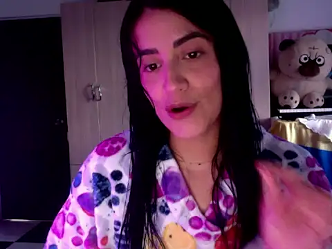 Snapshot of BulmaStar chatting on April 28, 2026, 10:03 pm BulmaStar online show from April 28, 2026, 10:03 pm