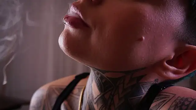 AliceShazaham  online show from January 26, 2025, 9:40 am