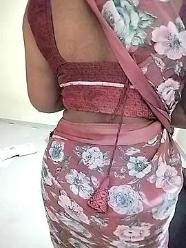 PayalSharmahot143 online show from February 22, 2026, 1:41 am