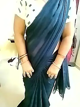 PayalSharmahot143 online show from September 13, 2025, 2:17 pm