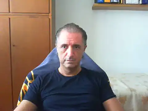 Snapshot of lliuk70mi chatting on September 20, 2025, 1:27 pm lliuk70mi online show from September 20, 2025, 1:27 pm