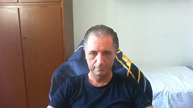 Snapshot of lliuk70mi chatting on May 28, 2026, 10:54 am lliuk70mi online show from May 28, 2026, 10:54 am