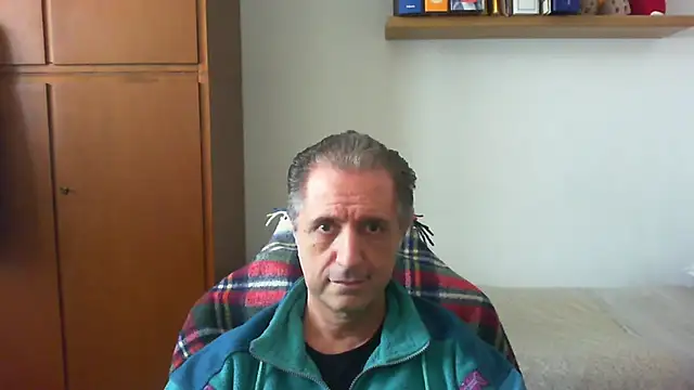 Snapshot of lliuk70mi chatting on April 16, 2026, 12:50 pm lliuk70mi online show from April 16, 2026, 12:50 pm