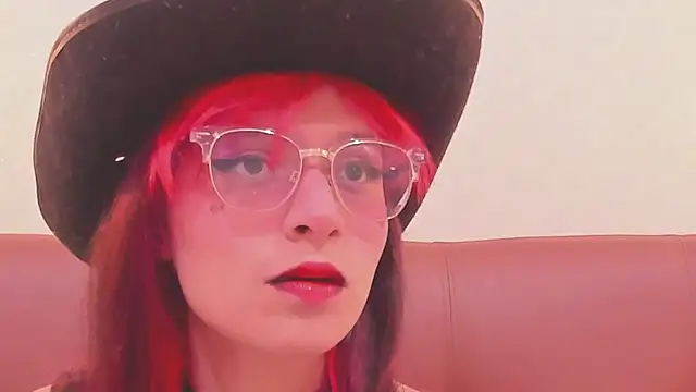 RedMeloddy online show from March 7, 2025, 7:27 pm