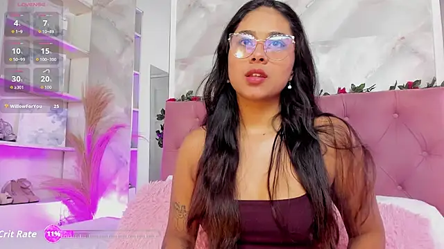 Snapshot of AnnaQueen_ chatting on September 26, 2025, 4:25 pm AnnaQueen online show from September 26, 2025, 4:25 pm
