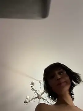 Snapshot of bigbabykiki chatting on February 27, 2025, 8:35 am bigbabykiki online show from February 27, 2025, 8:35 am