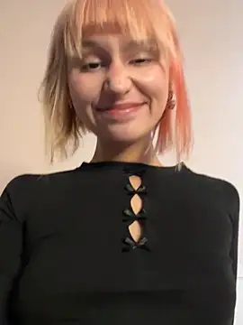 Snapshot of bigbabykiki chatting on March 20, 2025, 5:24 am bigbabykiki online show from March 20, 2025, 5:24 am