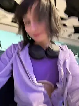 Snapshot of bigbabykiki chatting on February 13, 2025, 6:30 am bigbabykiki online show from February 13, 2025, 6:30 am