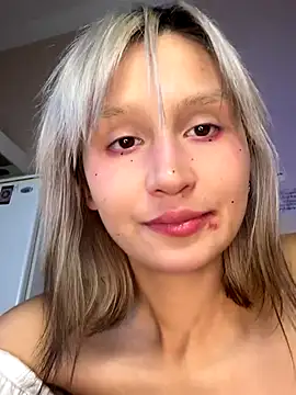 Snapshot of bigbabykiki chatting on October 5, 2025, 3:14 pm bigbabykiki online show from October 5, 2025, 3:14 pm