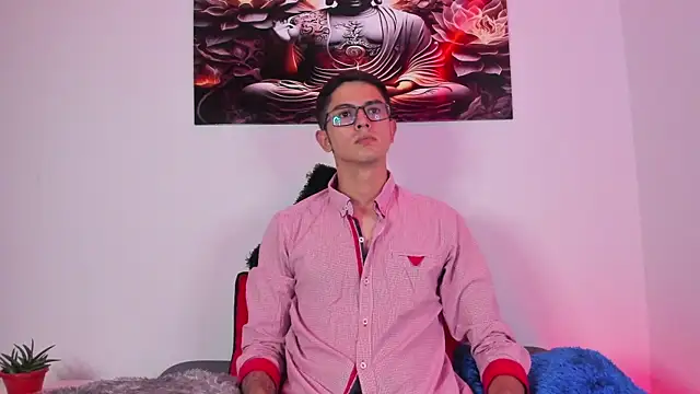 Snapshot of Ethan_Sai___ chatting on February 7, 2025, 8:31 pm Ethan Sai online show from February 7, 2025, 8:31 pm