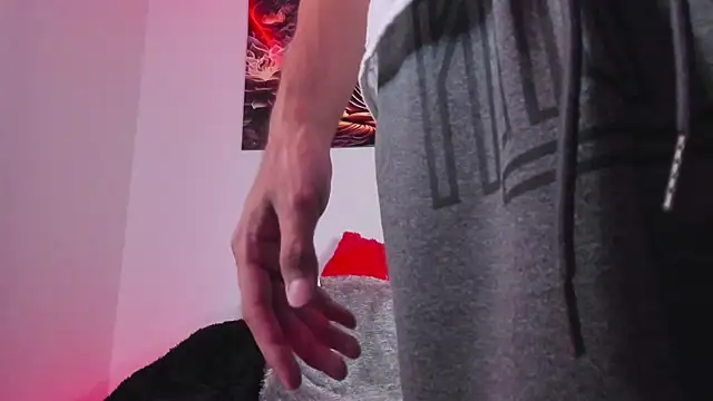 Snapshot of Ethan_Sai___ chatting on February 17, 2025, 8:06 pm Ethan Sai online show from February 17, 2025, 8:06 pm