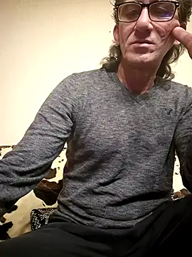 Snapshot of Zgodanilep chatting on February 4, 2026, 1:33 am Zgodanilep online show from February 4, 2026, 1:33 am