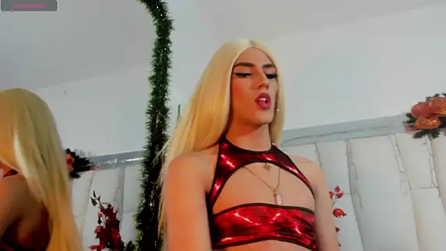 Snapshot of Regiina_Doll chatting on December 1, 2025, 9:48 pm Regiina Doll online show from December 1, 2025, 9:48 pm