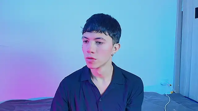 Justyn Ross online show from September 28, 2025, 9:33 pm