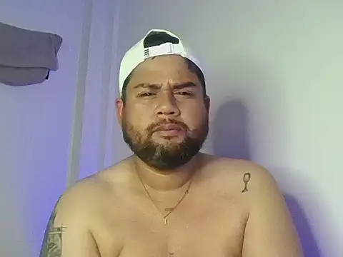 Snapshot of GABRIELGARCIA1313 chatting on July 2, 2026, 5:57 am GABRIELGARCIA1313 online show from July 2, 2026, 5:57 am