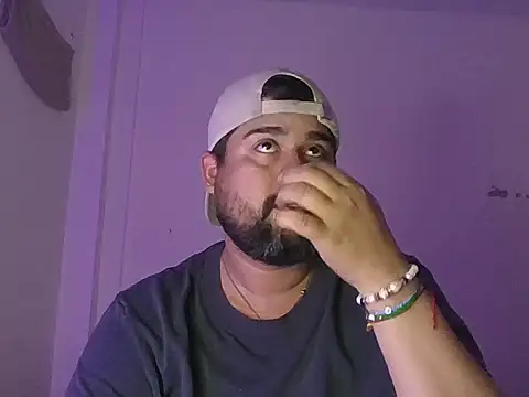 Snapshot of GABRIELGARCIA1313 chatting on July 31, 2026, 11:02 pm GABRIELGARCIA1313 online show from July 31, 2026, 11:02 pm